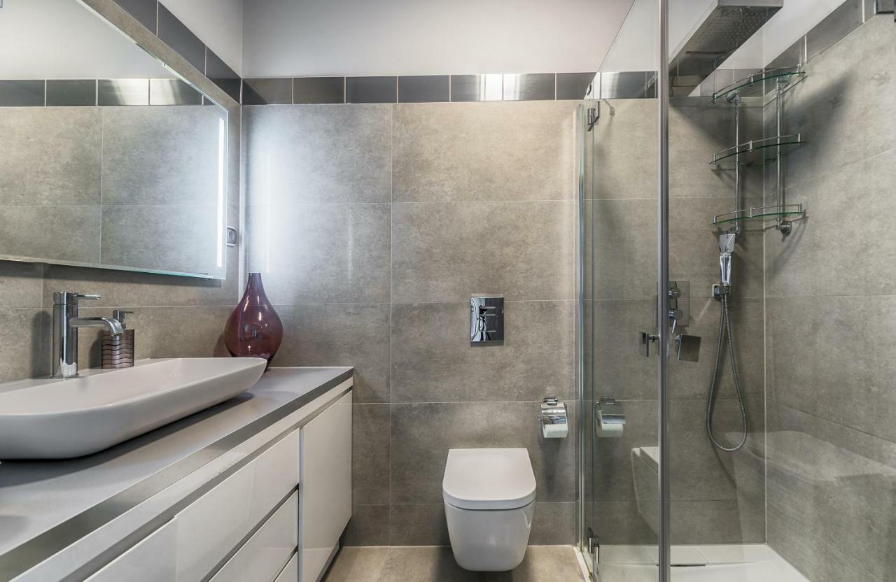 Apartament Superior De Lux - Porta Mare Дзивновек Экстерьер фото